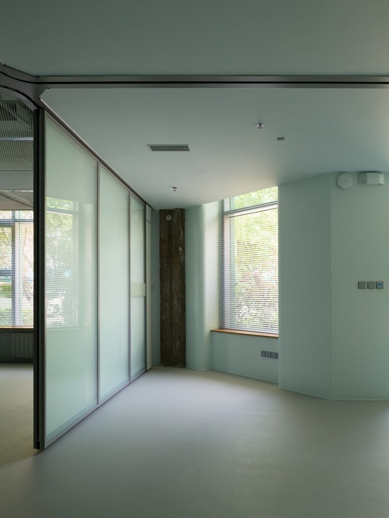 银杏空间 / Ginkgo, office interior in Beijing by GARDIN