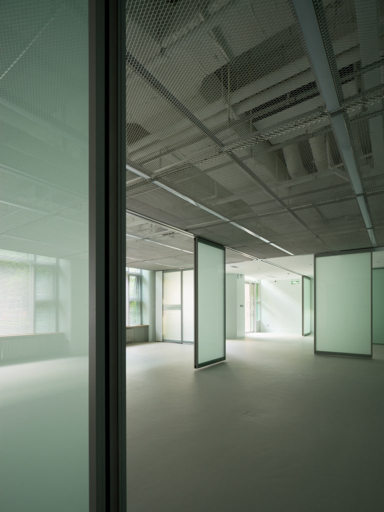 银杏空间 / Ginkgo, office interior in Beijing by GARDIN
