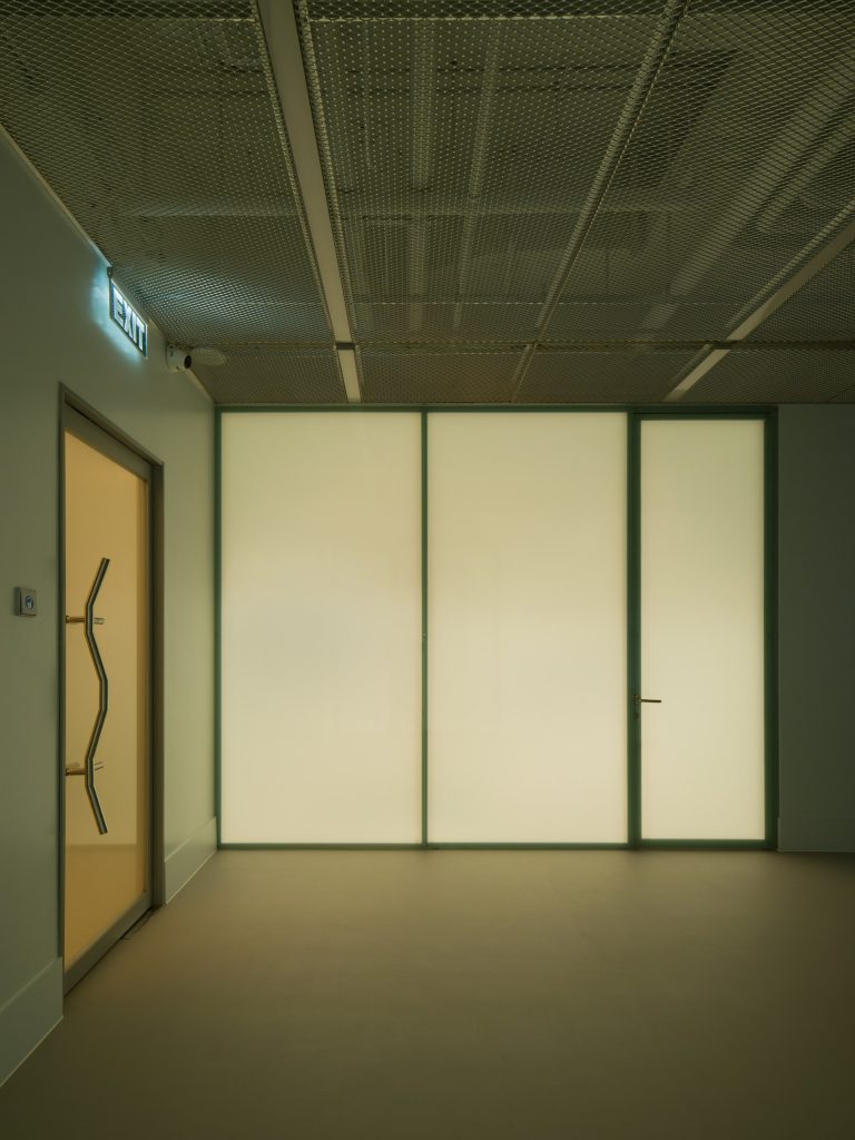 银杏空间 / Ginkgo, office interior in Beijing by GARDIN